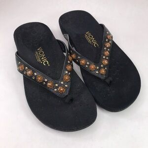Vionic Women's 8 Wide Floriana Black Sandals Flip Flops Beaded Embellished